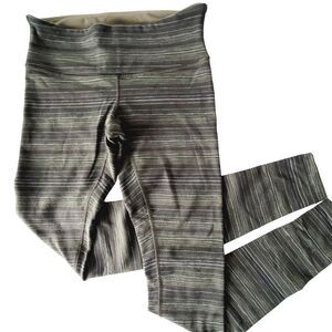 Lululemon wunder under Green Striped Activewear Leggings Size 6